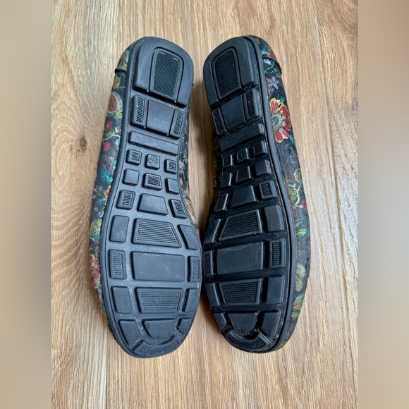 Zapato Hand Made Shoes - Black Florals Casual Driver Loafers (Size 39 EUC) - Picture 5 of 5